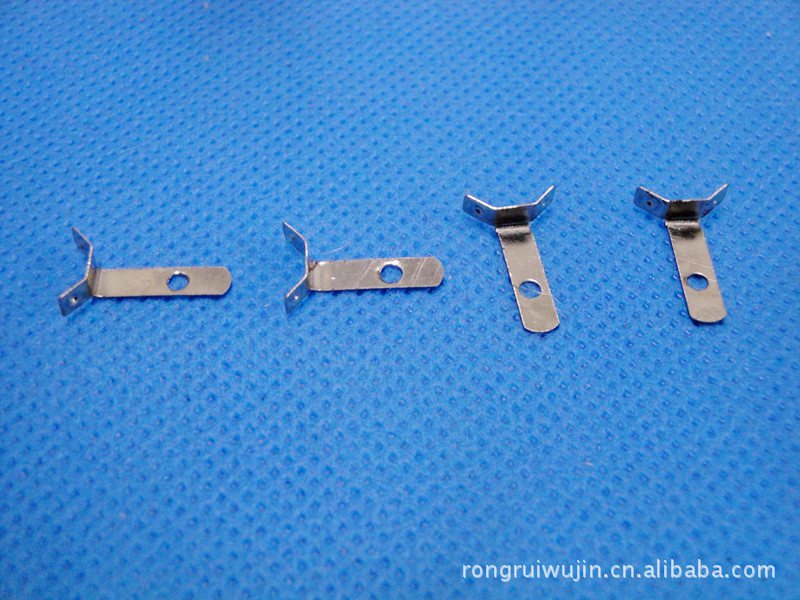 自動(dòng)車床的安全操作規(guī)范都有哪些要點(diǎn)？